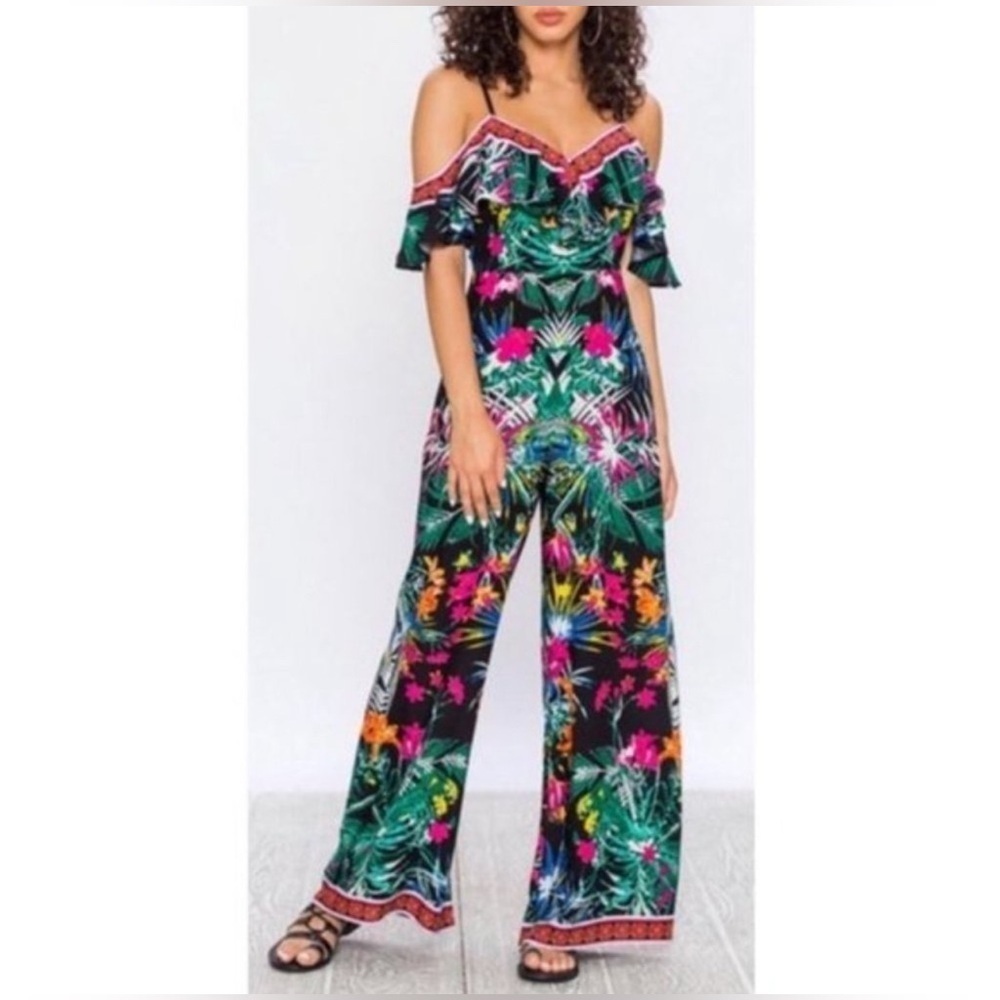 Flying Tomato Floral / Tropical print romper jumper - Size X Small